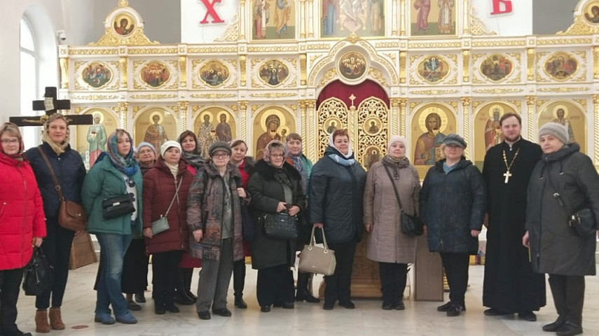 Встреча настоятеля храма сщмч.Ермогена, Патриарха Московского и всея Руси, в Южном Тушино с преподавателями и директором ГБОУ Школа №1286.