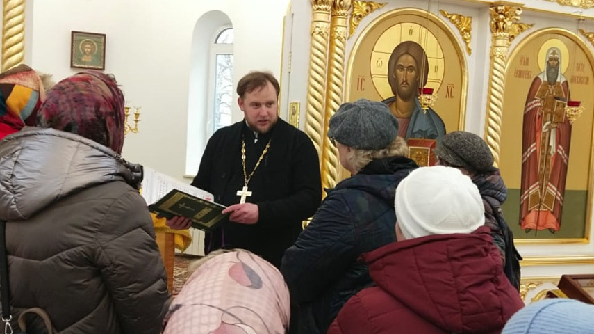 Встреча настоятеля храма сщмч.Ермогена, Патриарха Московского и всея Руси, в Южном Тушино с преподавателями и директором ГБОУ Школа №1286.