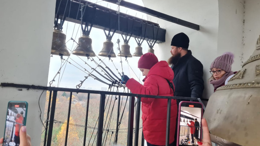 В гостях у батюшки.